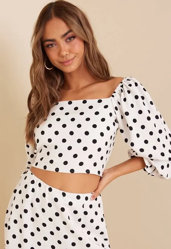 By Malina Noelle top Crop tops