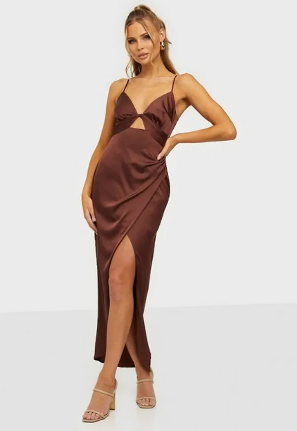 NLY Eve Perfect Prom Gown Fodralklänningar