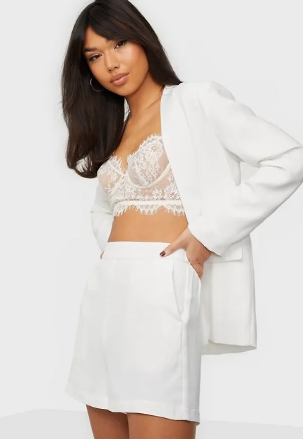 NLY Trend Summer Breeze Shorts Shorts Vit