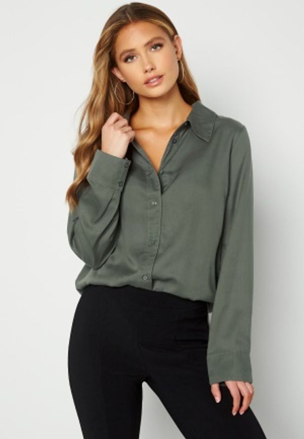 Bubbleroom Care Senia Shirt Dusty green M