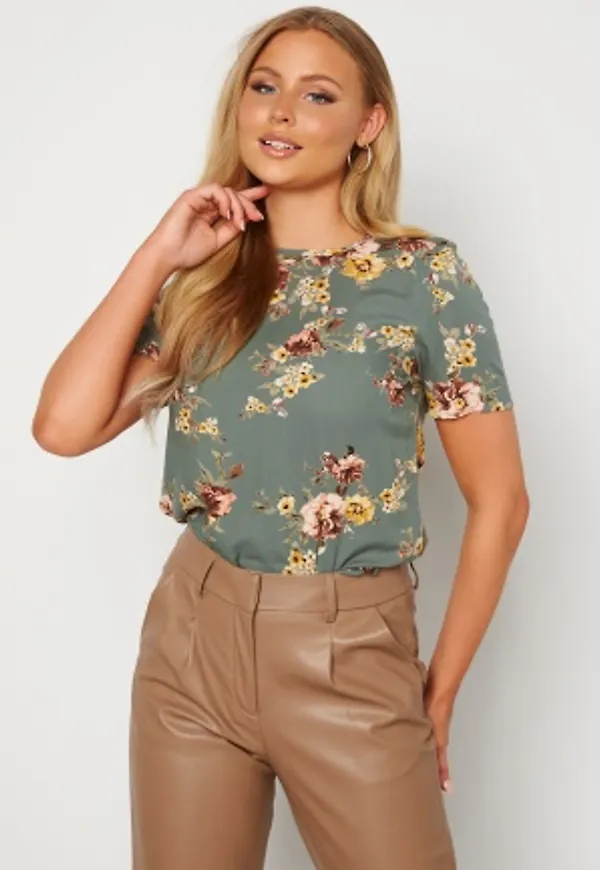 Happy Holly Emily woven top Dusty green / Patterned 36/38