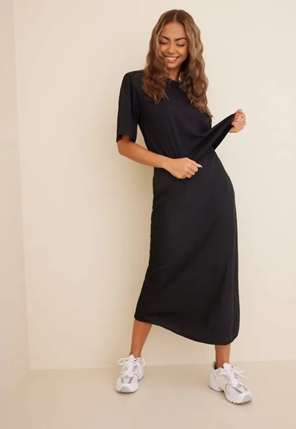 Calvin Klein Recycled Cdc Bias Cut Midi Skirt Midikjolar Black
