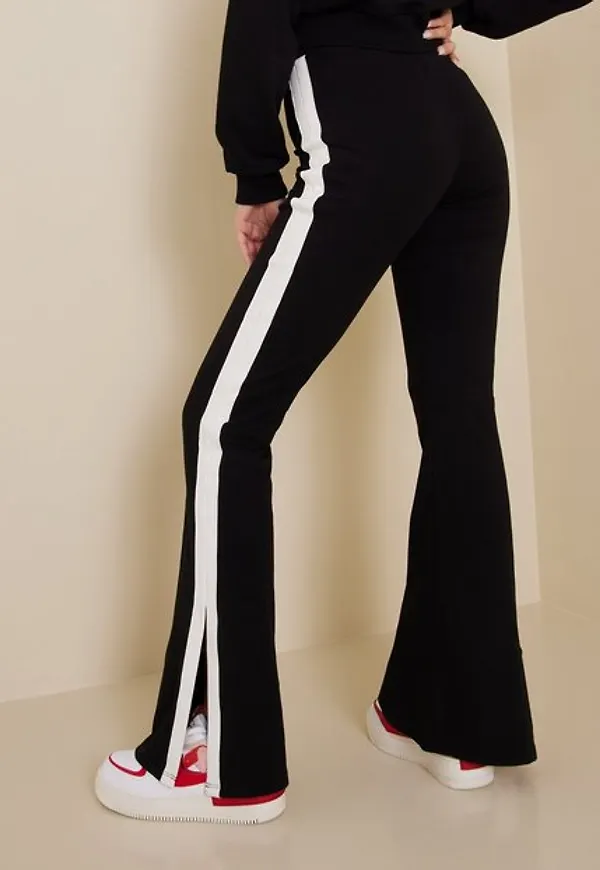 NLY Trend Sporty Slit Pants Vida byxor