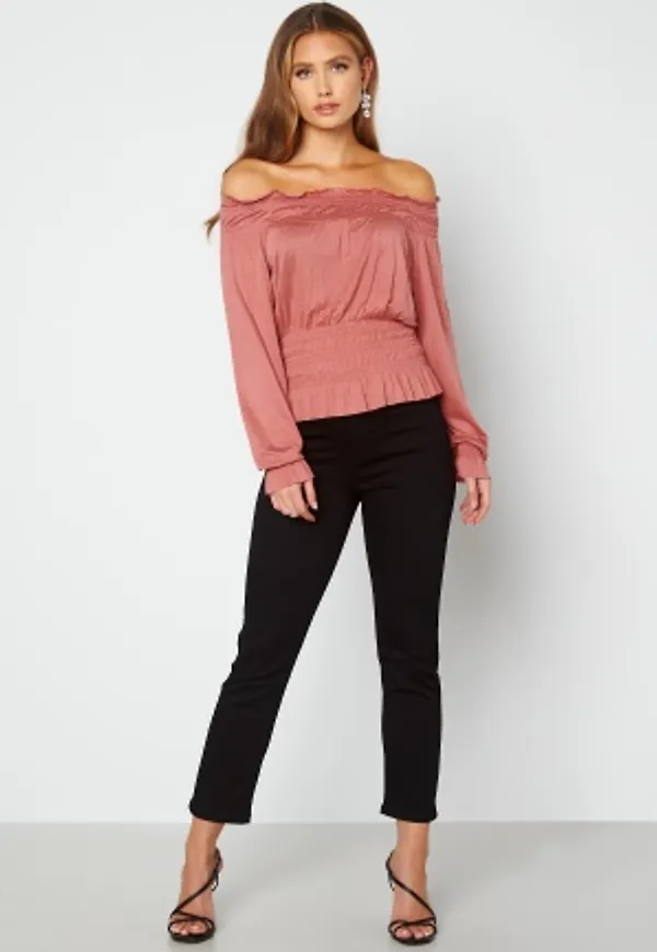 Bubbleroom Care Mellie Off Shoulder Top Old rose M