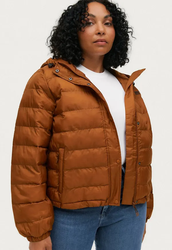 Levi's - Jacka Edie Packable Jacket - Brun