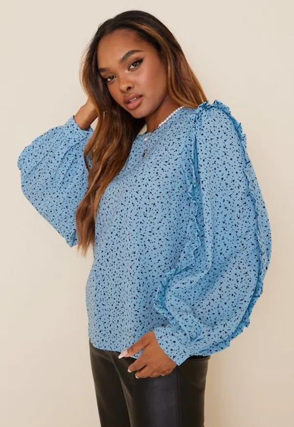 Selected Femme Slfjonni Ls Ruffle Top B Vardagsblusar