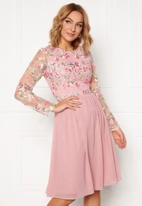Chi Chi London Bee embroidered MidiDress Nude S (UK10)