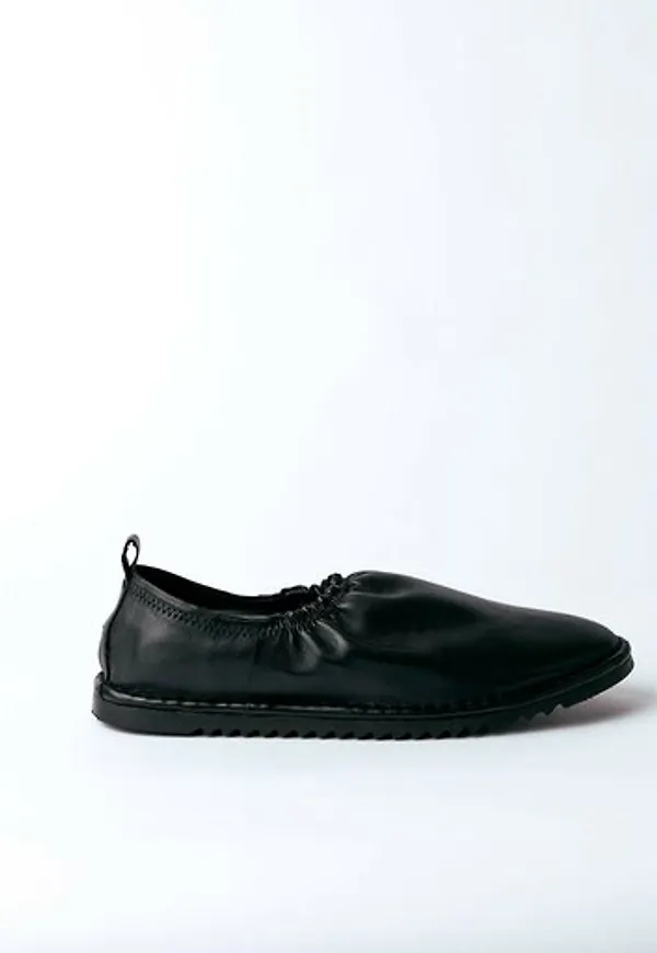 The Remi Black