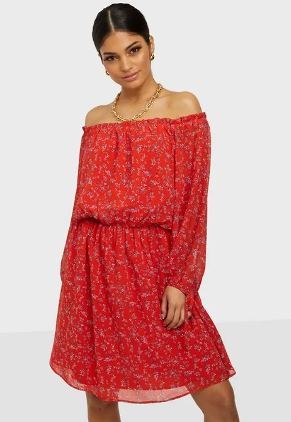 Glamorous Nelly x Glamorous Long Sleeve Chiffon Dress Klänning Red
