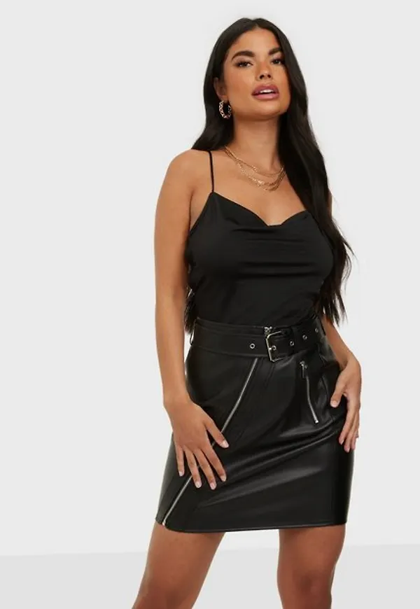 NLY Trend Detailed Pu Biker Skirt Minikjolar