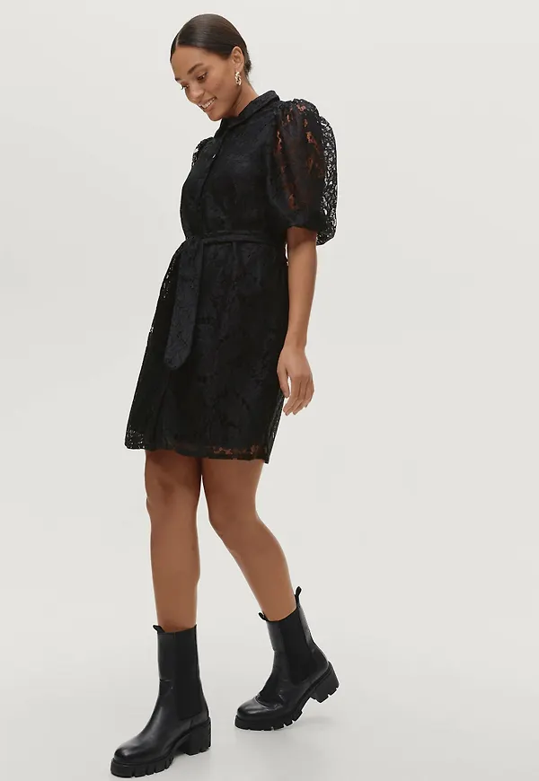 Vero Moda - Spetsklänning vmBonna 3/4 Short Shirt Dress Wvn - Svart