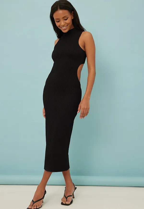 Olivia LVS x NA-KD Cut out ribbad klänning - Black