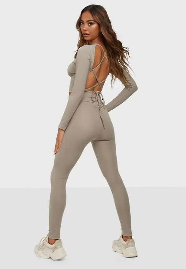 NLY Trend Back Focus Set Jumpsuits Nougat