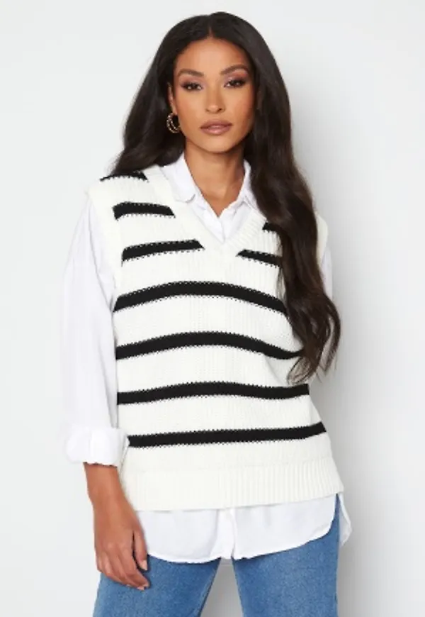 Happy Holly Jalessa knitted vest Striped 44/46