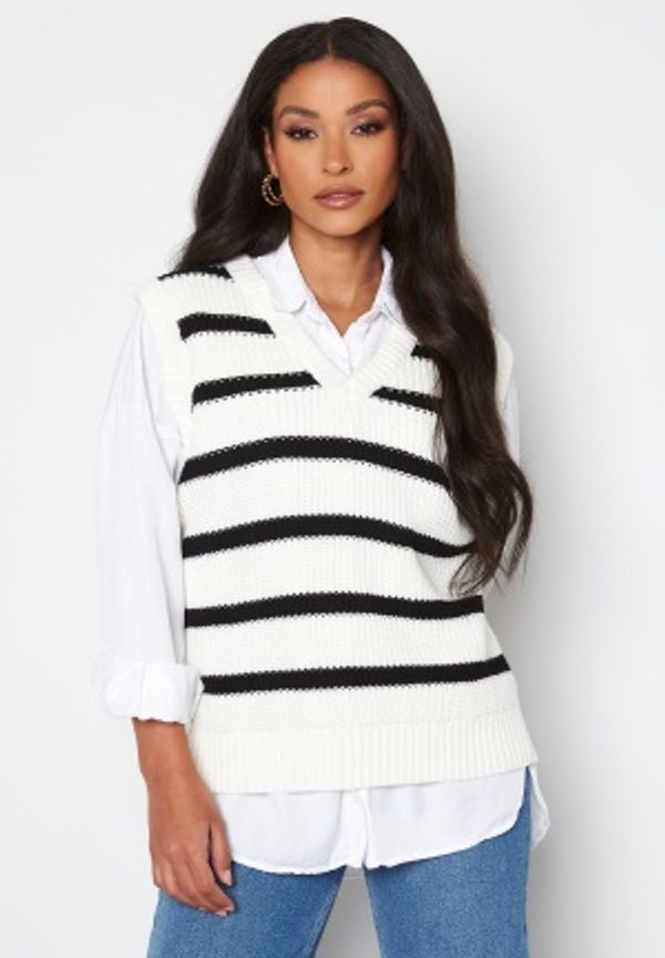 Happy Holly Jalessa knitted vest Striped 44/46