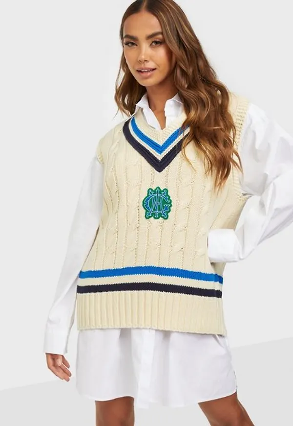 Gant D2. Crest Vest Stickade västar