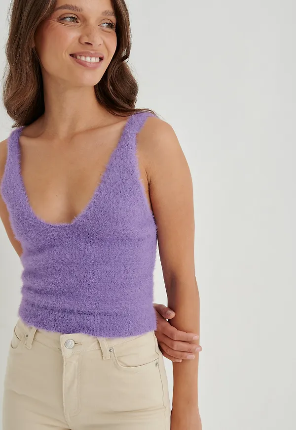 Anna Briand x NA-KD Lurvigt Stickat Linne - Purple