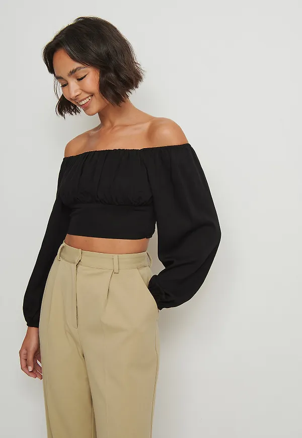NA-KD Party Långärmad off-shoulderblus - Black