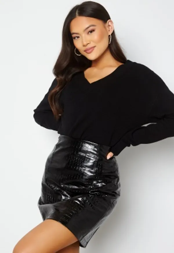 VILA Ril Oversize V-Neck Knit Top Black M