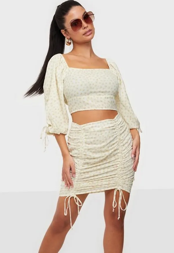NLY Trend Make A Move Skirt Minikjolar