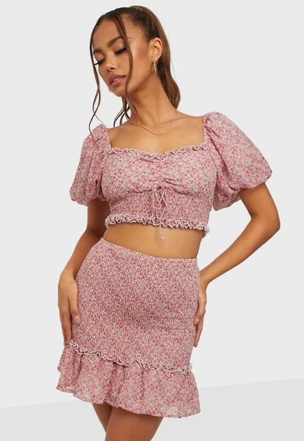 Love Triangle Truly Shirred Mini Skirt Minikjolar