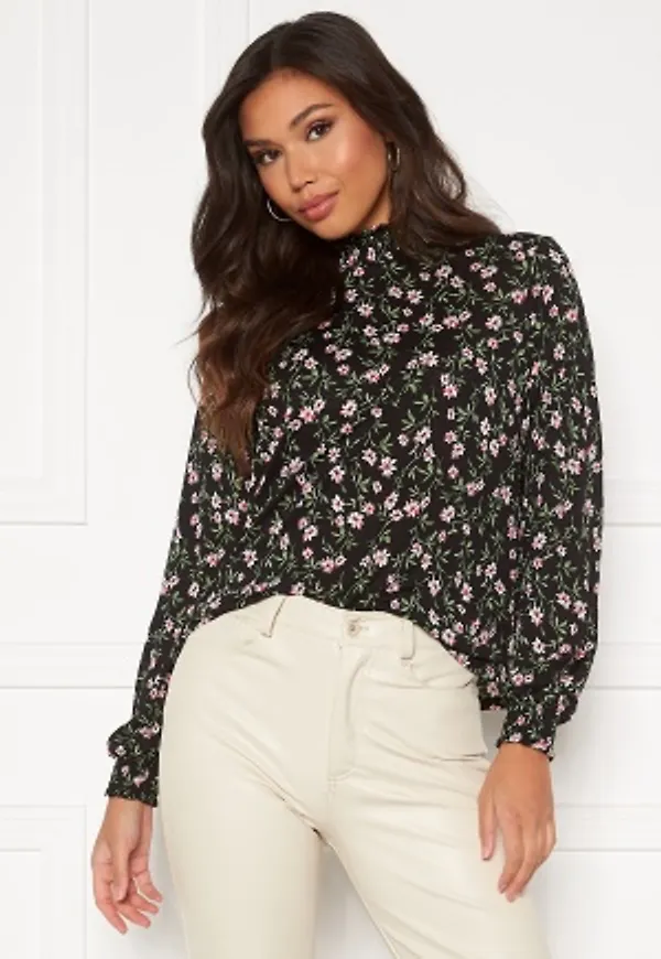 ONLY Pella L/S Top Black/ Flowering S