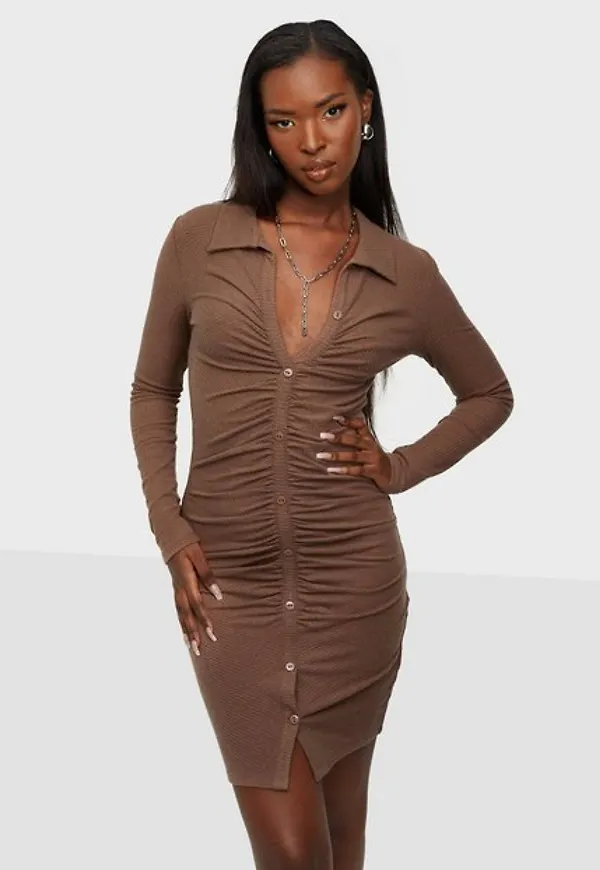 NLY Trend Ruched Rib Dress Fodralklänningar