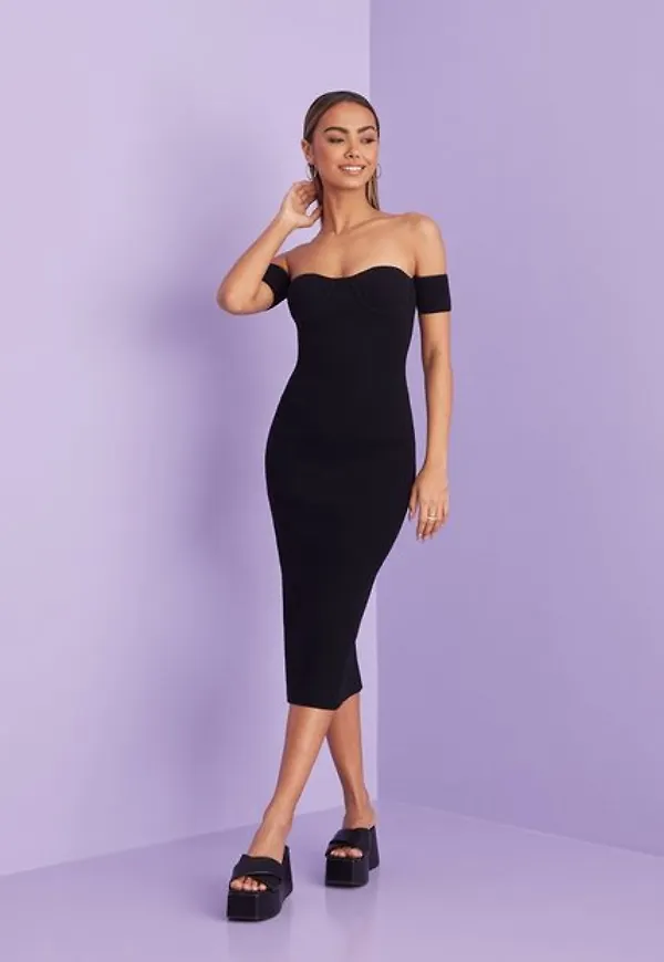 Helmut Lang Contour Midi.Pinched Fodralklänningar
