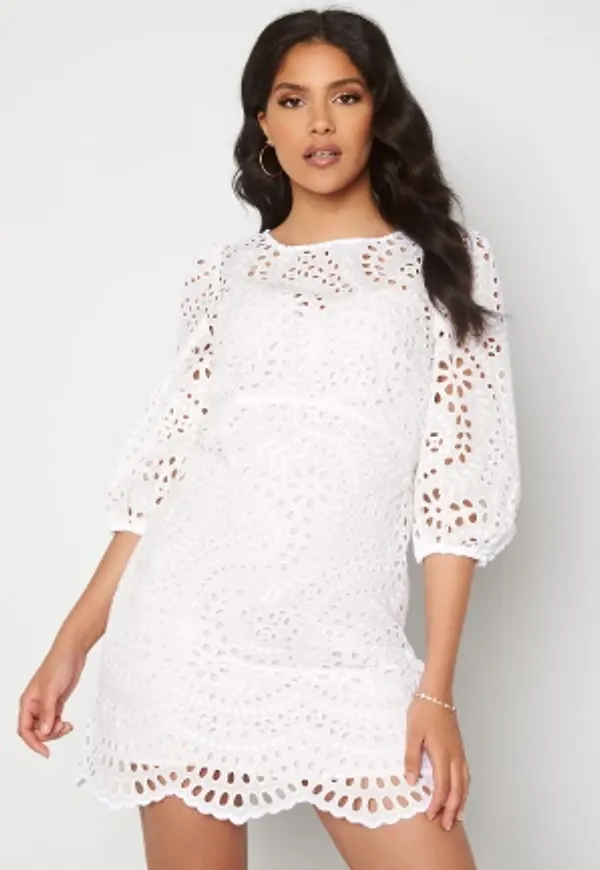 FOREVER NEW Megan Broidere Shift Dress Porcelain 38