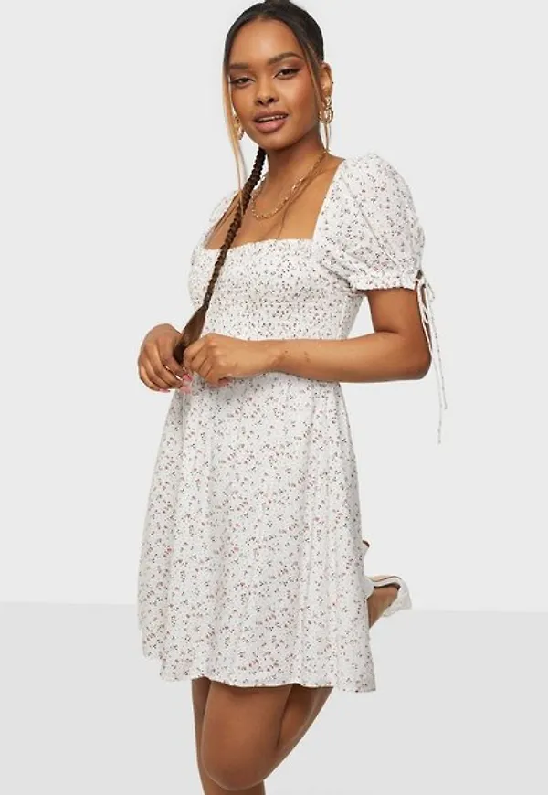 Bardot Ditsy Shirred Dress Klänning