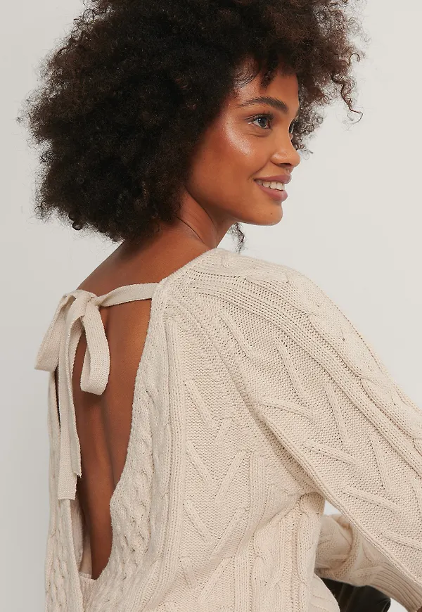 NA-KD Reborn Kabelstickad Tröja - Beige