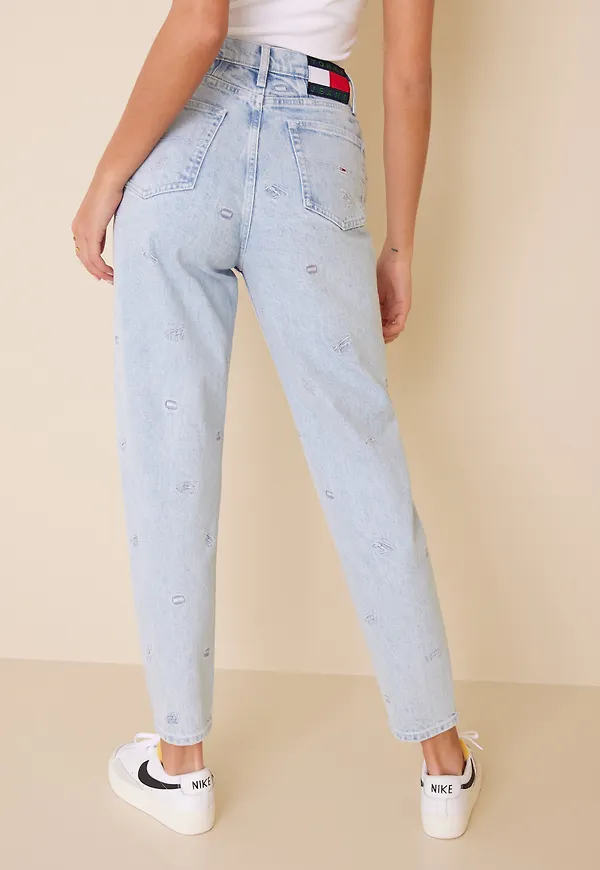 Tommy Jeans - Mom Jeans - Mom Jean Uhr Tprd - Jeans