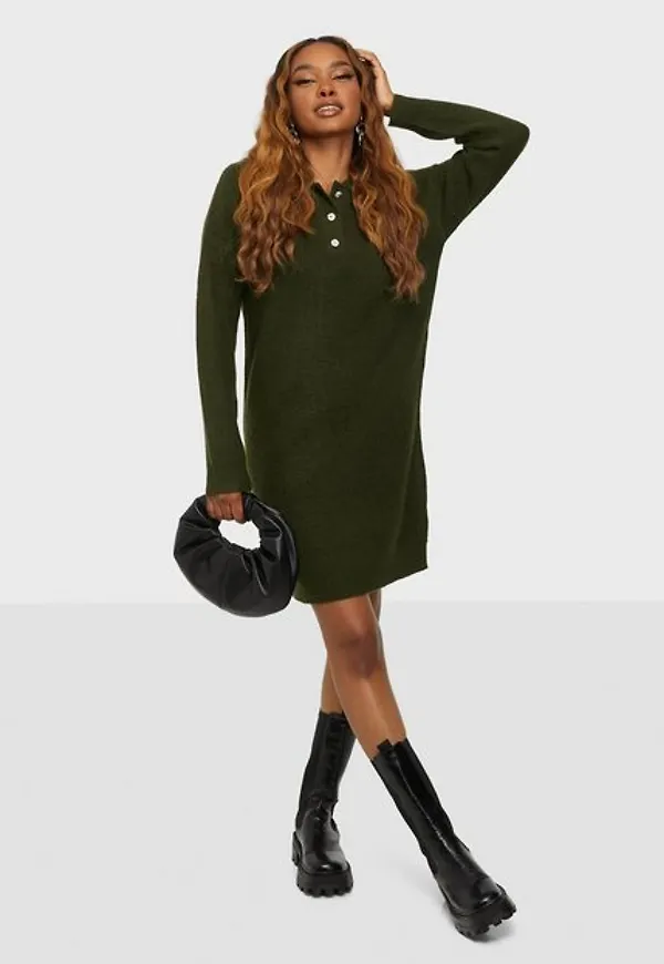 Pieces Pcpetra Ls Knit Dress D2D Långärmade klänningar Winter Moss