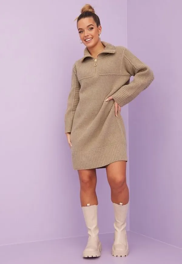 By Malene Birger Roksa Stickade klänningar