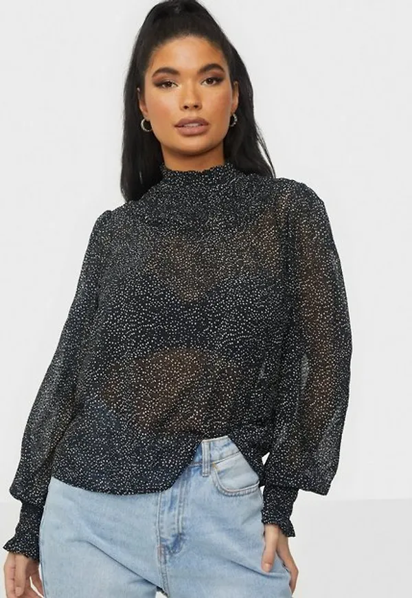 Pieces Pcmathila Ls Top D2D Vardagsblusar