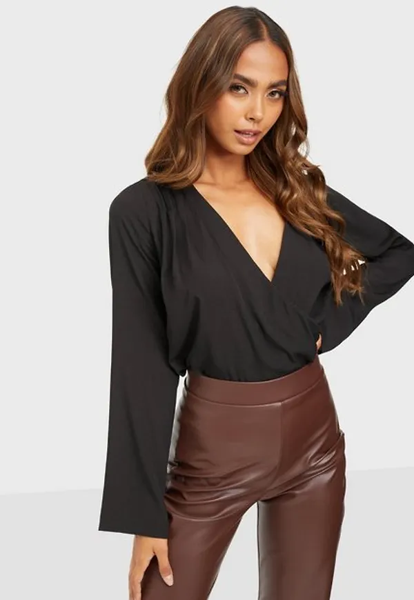 NLY Trend Drapy Front Blouse Vardagsblusar
