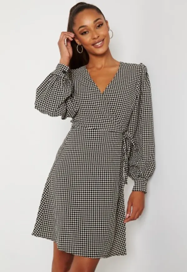SELECTED FEMME Charlie Short Wrap Dress Black Checks Birch 36