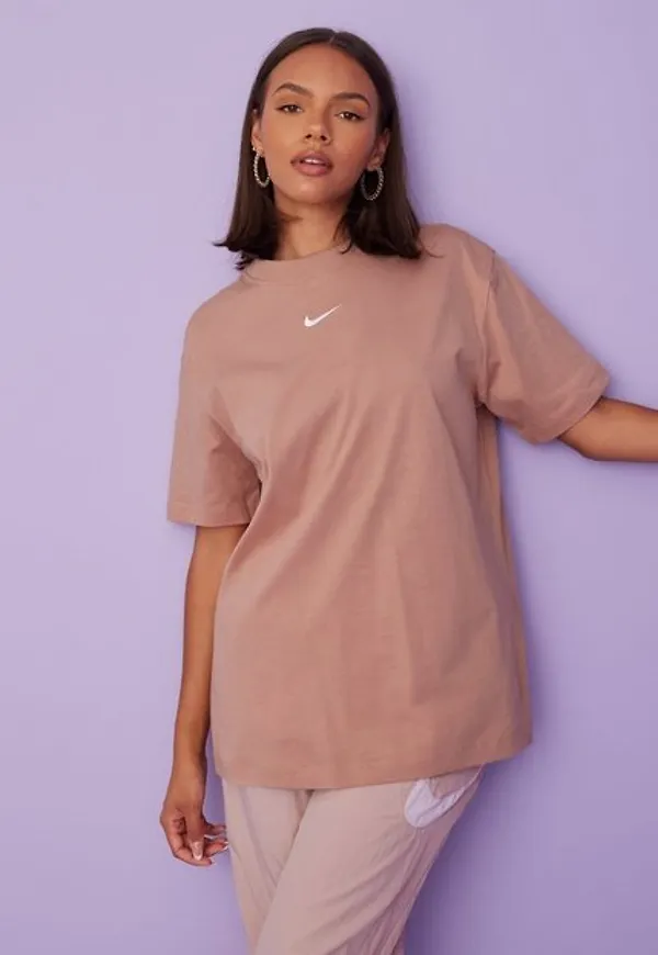Nike W Nsw Essntl Clctn Ss Tee Bf T-shirts