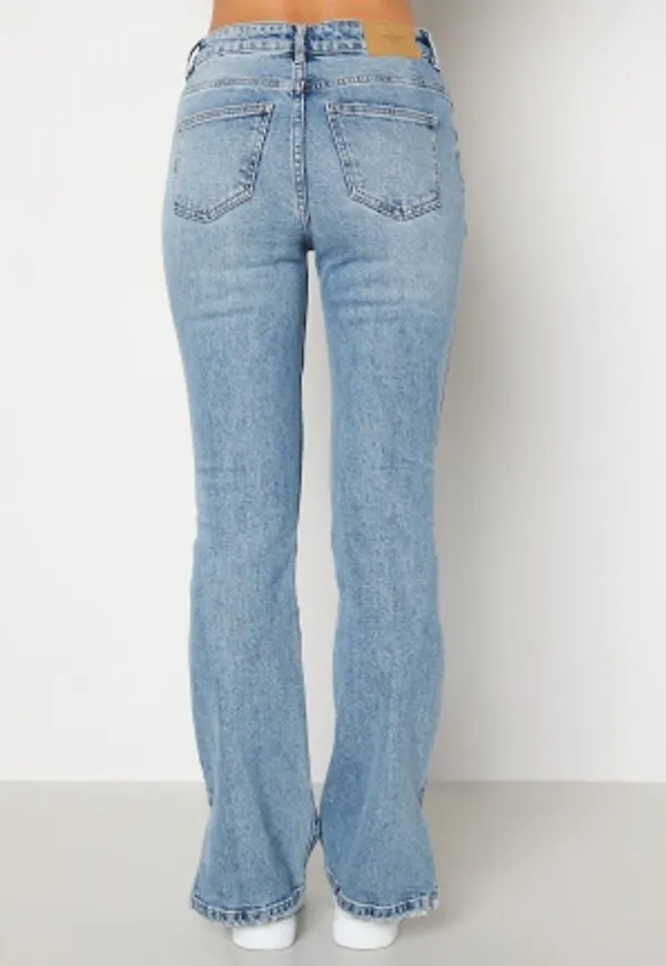VERO MODA Selma HR Flare Slit Jeans Light Blue Denim 26/32