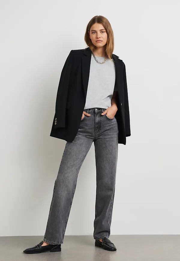 90s high waist jeans