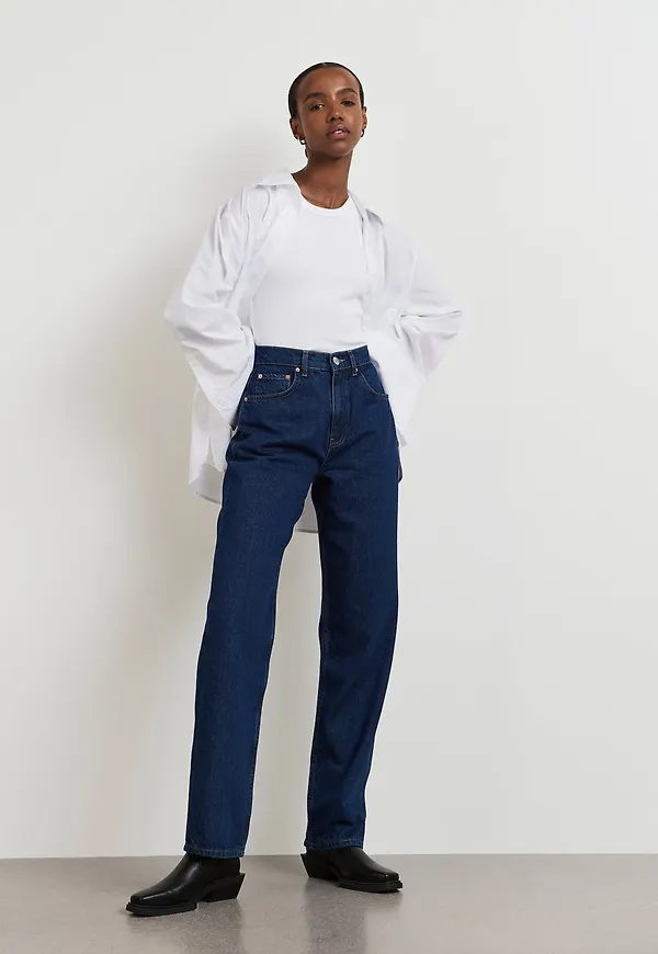 90s high waist jeans