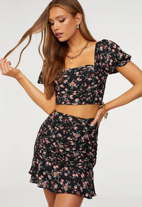 NLY Trend Ruched Floral Skirt Minikjolar