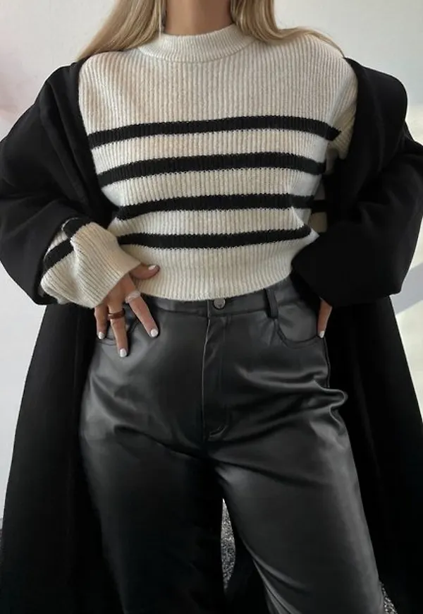NLY Trend Soft Knit Sweater Stickade tröjor Beige/svart