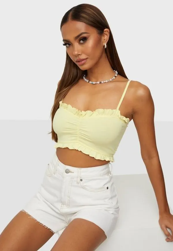 NLY Trend Crop Frill Top Toppar Ljus Gul