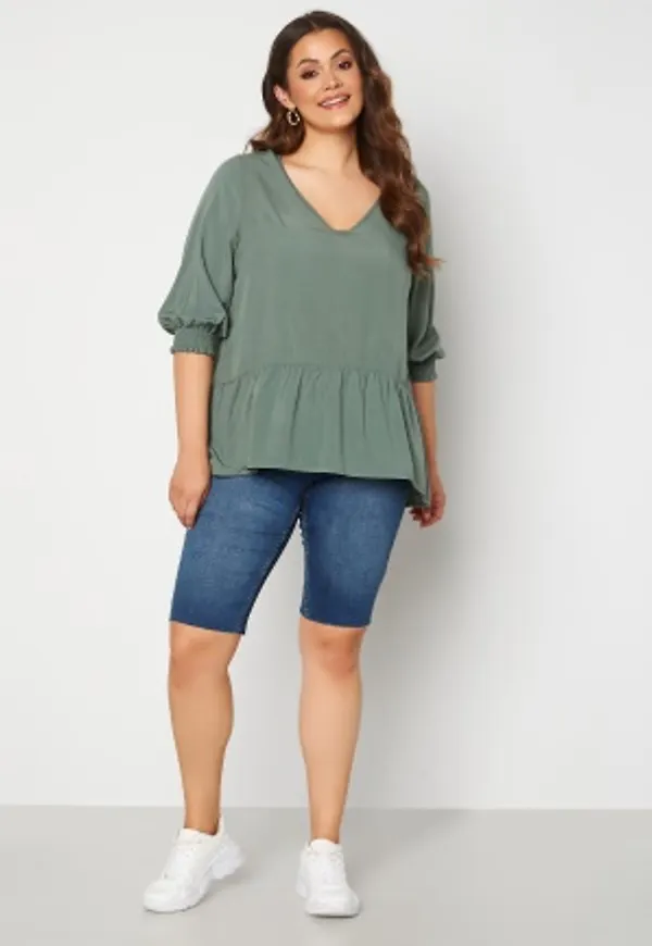 Vero Moda Curve Gitte Long Raw Shorts Medium Blue Denim 52