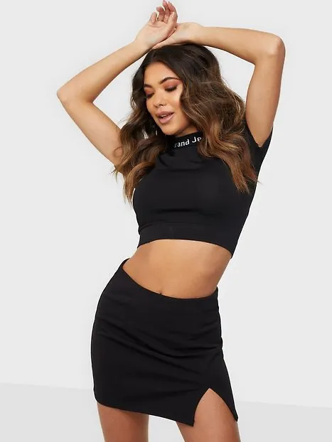Only Onlcarolina Slit Short Skirt Tlr Minikjolar Black