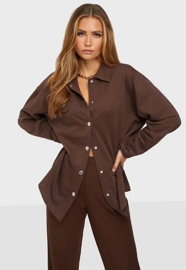 NLY Trend Oversized Sweat Shacket Skjortor Brun