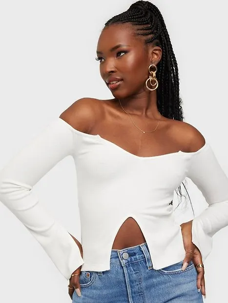 NLY Trend Off Shoulder Slit Top Långärmade toppar