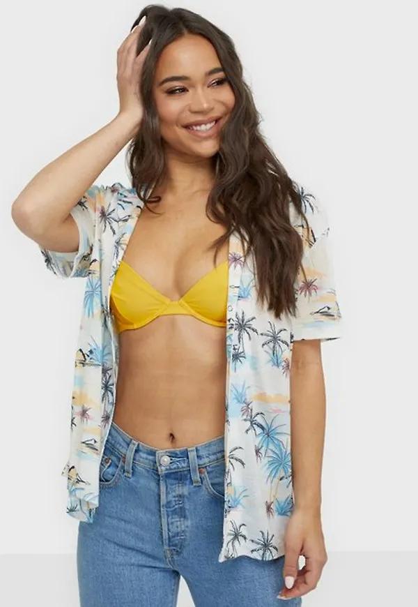 NLY Trend On Vacay Shirt T-shirts