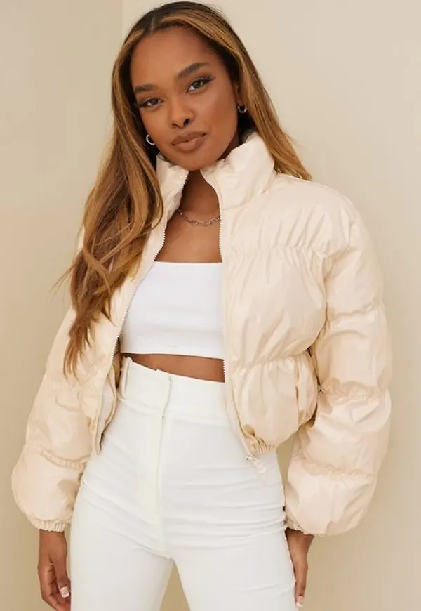 Steve Madden Patent Vegan Leather Puffer Jackor Bone